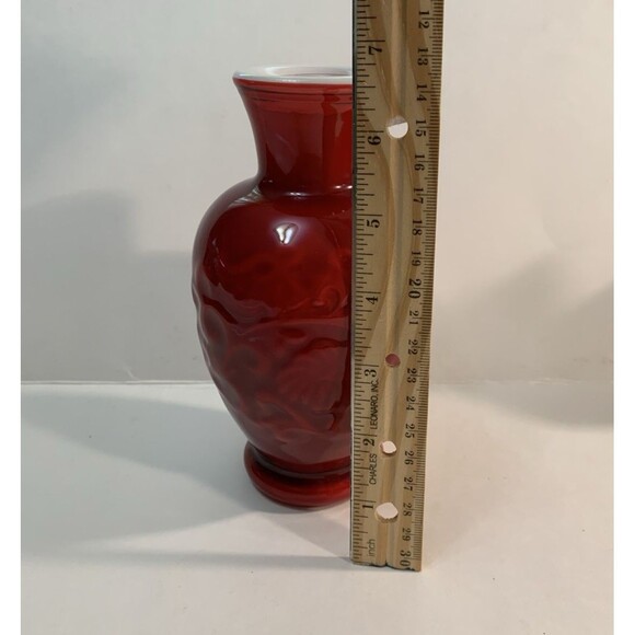 Vintage Avon Red Glass Vase Spring Bouquet Jade Blossom Fragranced - Picture 7 of 10